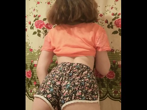 ❤️ सेक्सी युवा बेब अलग करना बंद उसकी शॉर्ट्स पर कैमरा गुणवत्ता सेक्स hi.hentaizm.ru पर